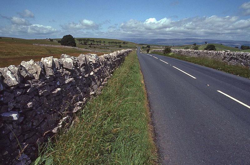 WT 3100 348-33 UK-3 1992.jpg